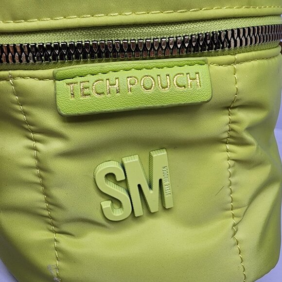 Steve Madden New Cyber Lime Tech Pouch Organizer Removable Dividers retail $58 - Picture 4 of 9